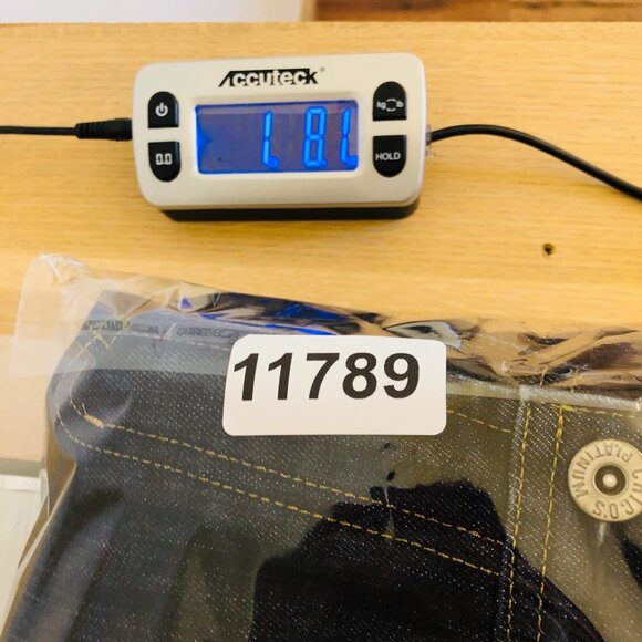 Chicos Jeans Womens 1 US 8 Blue Dark Wash Platinum Denim Radiant RG Straight Leg - Picture 11 of 11